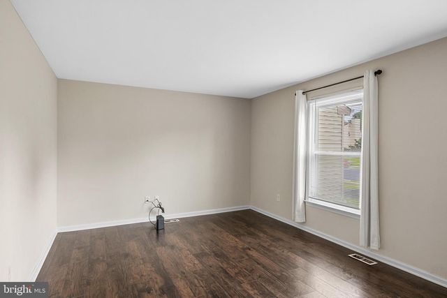 57 ABERDALE LN, Sicklerville, NJ 08081