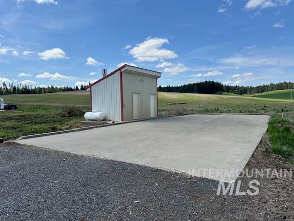 2810 Big Bear Ridge Rd, Deary, ID 83823 photo 18