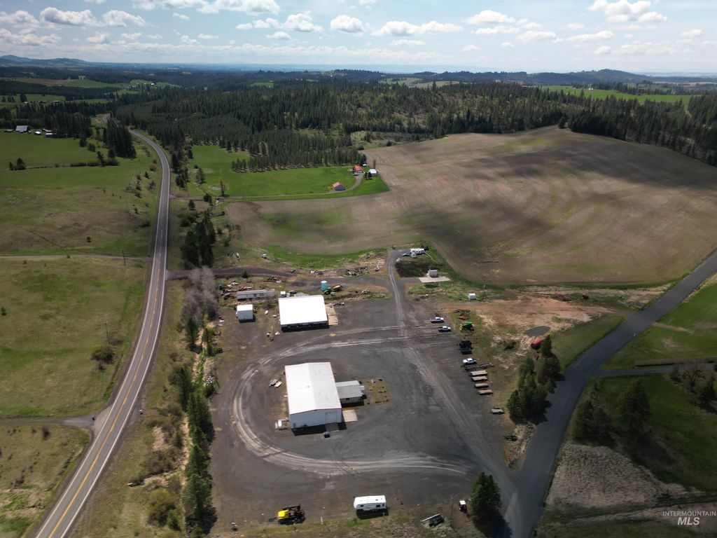 2810 Big Bear Ridge Rd, Deary, ID 83823 photo 4