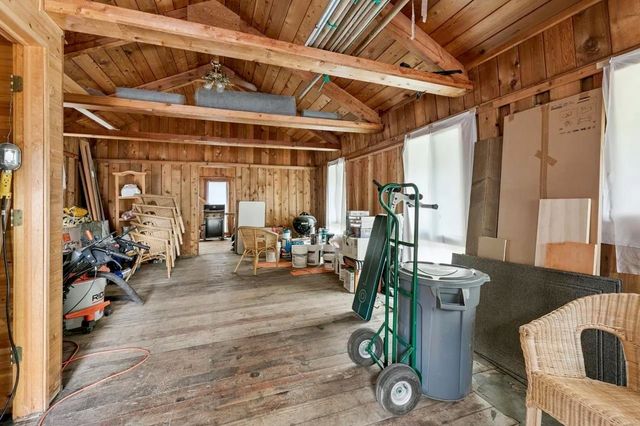 7594 + 7598 River Road, Truckee, CA 96161