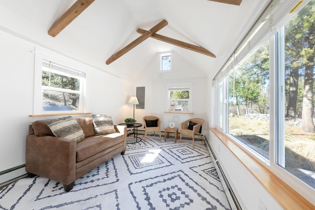 7594 + 7598 River Road, Truckee, CA 96161