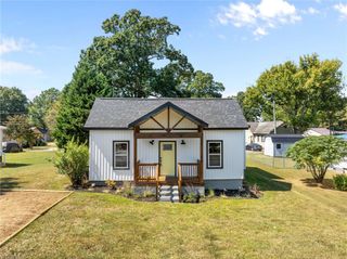 10 Hames Street, Lexington, NC 27295