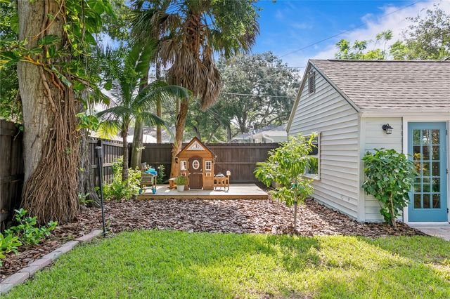 1101 11TH STREET N, St Petersburg, FL 33705