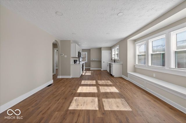 825 N Lasalle Street, Indianapolis, IN 46201