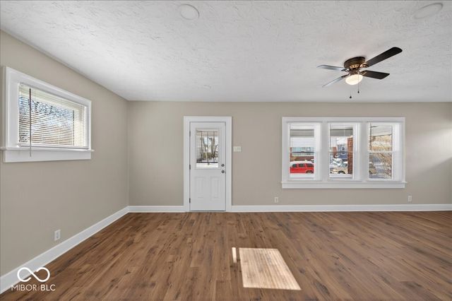 825 N Lasalle Street, Indianapolis, IN 46201