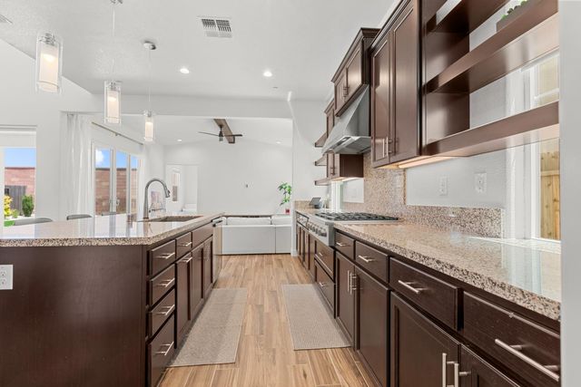 4069 Salt Point Way, Rancho Cordova, CA 95742