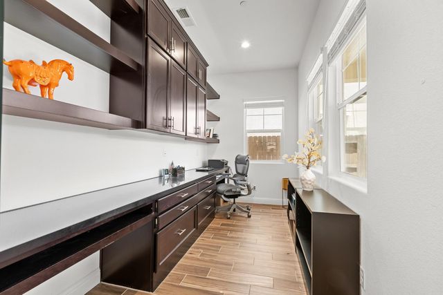 4069 Salt Point Way, Rancho Cordova, CA 95742