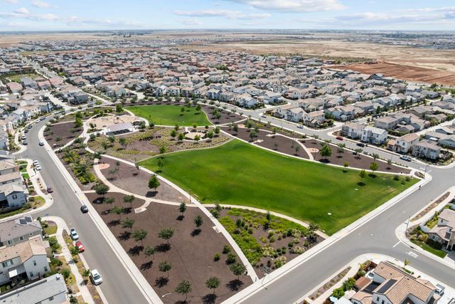 4069 Salt Point Way, Rancho Cordova, CA 95742