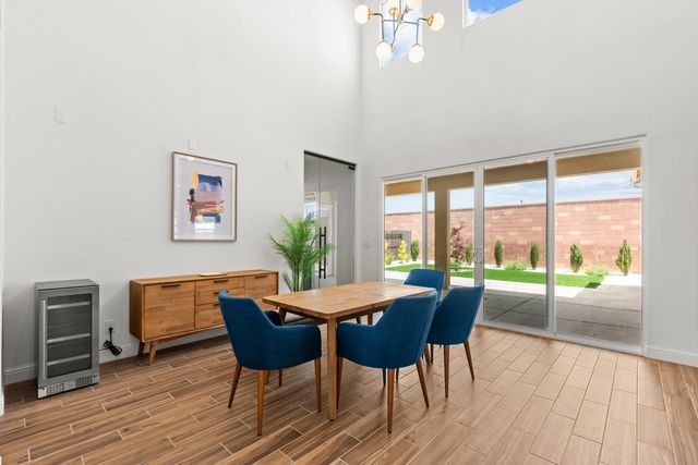 4069 Salt Point Way, Rancho Cordova, CA 95742