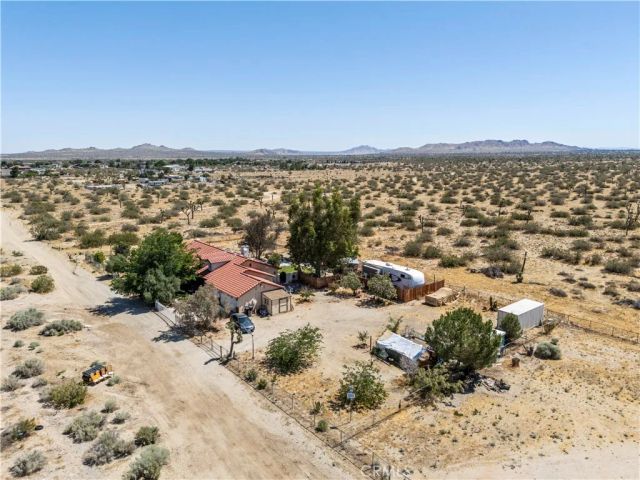 37350 115th Street East, Littlerock, CA 93543