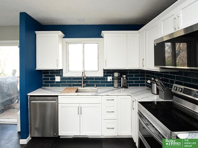 302 Fort Street, Papillion, NE 68146