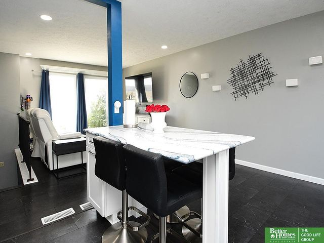 302 Fort Street, Papillion, NE 68146