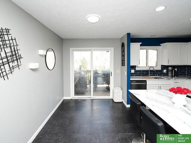 302 Fort Street, Papillion, NE 68146