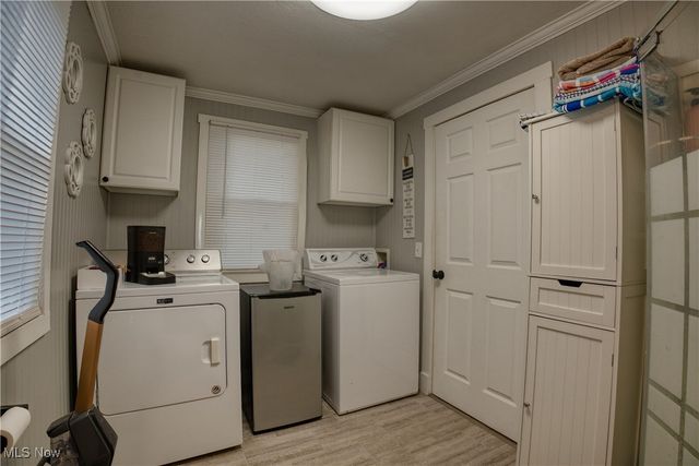 4060 Hambleton Avenue NE, Louisville, OH 44641