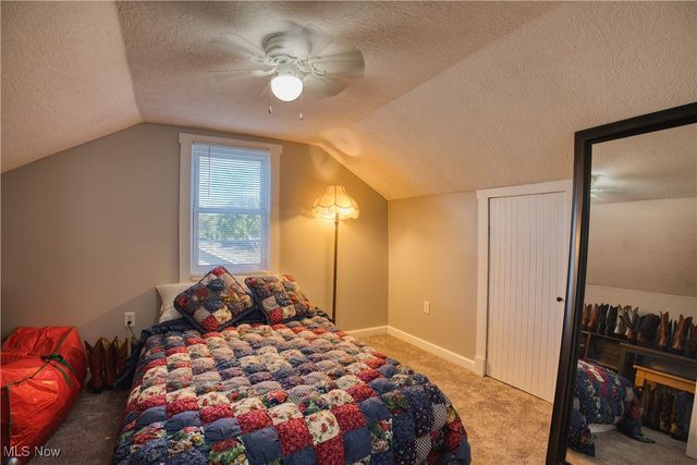 4060 Hambleton Avenue NE, Louisville, OH 44641