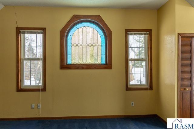 227 W 5th, Mankato, MN 56001