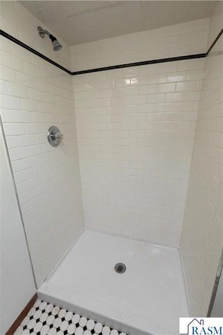 227 W 5th, Mankato, MN 56001