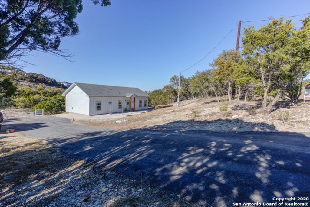 316 Cloud Top, Canyon Lake, TX 78133