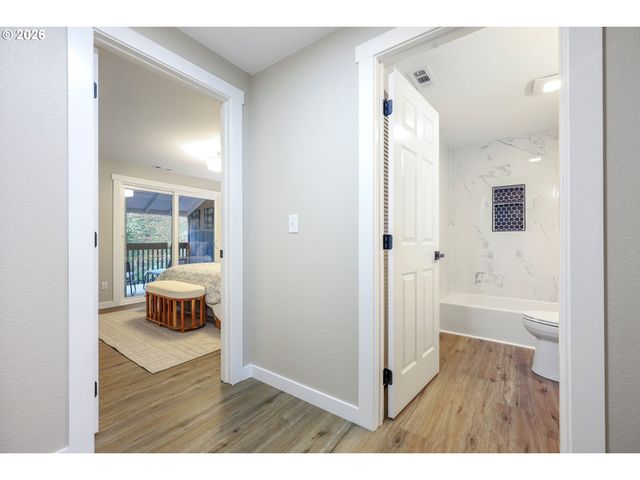 4921 Sw 59TH Ave 3, Portland, OR 97221