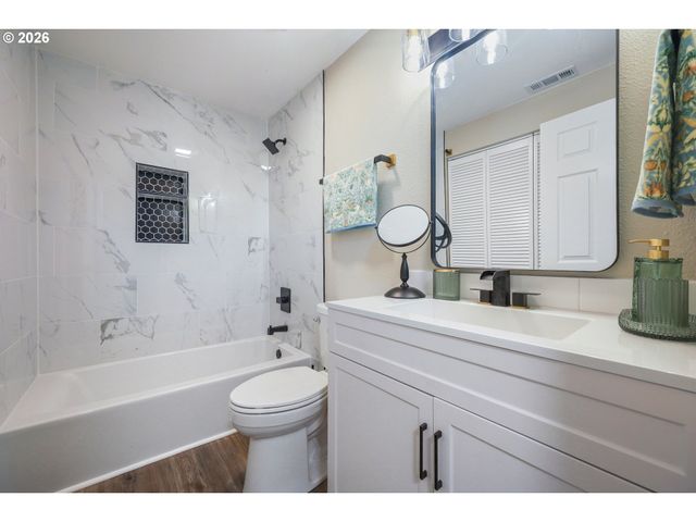 4921 Sw 59TH Ave 3, Portland, OR 97221