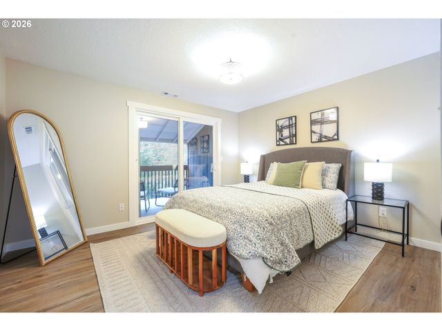 4921 Sw 59TH Ave 3, Portland, OR 97221