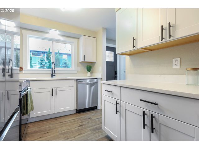 4921 Sw 59TH Ave 3, Portland, OR 97221