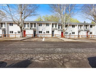 4921 Sw 59TH Ave 3, Portland, OR 97221