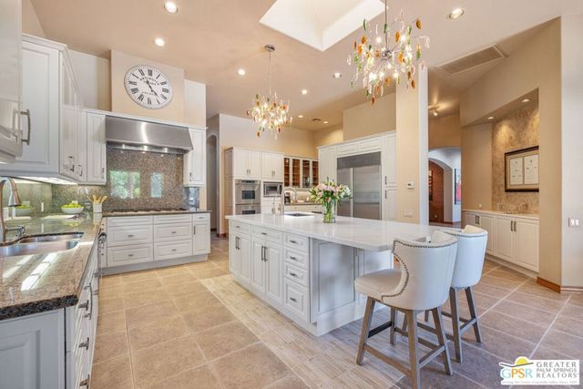 2 Mozart Lane, Rancho Mirage, CA 92270