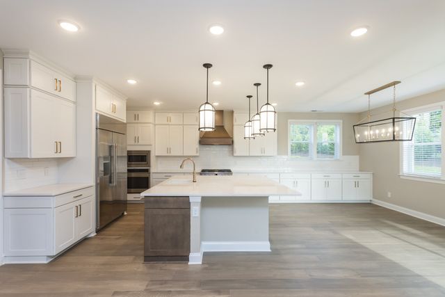 5945 Hunt Valley Dr, Spring Hill, TN 37174