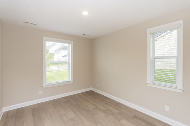 5945 Hunt Valley Dr, Spring Hill, TN 37174