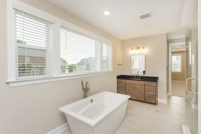 5945 Hunt Valley Dr, Spring Hill, TN 37174