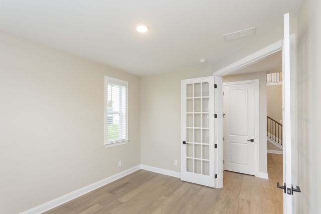 5945 Hunt Valley Dr, Spring Hill, TN 37174