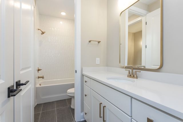 5945 Hunt Valley Dr, Spring Hill, TN 37174