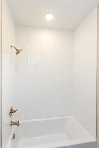 5945 Hunt Valley Dr, Spring Hill, TN 37174