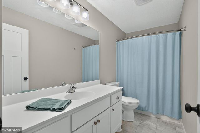 41 144th Lane NW, Andover, MN 55304