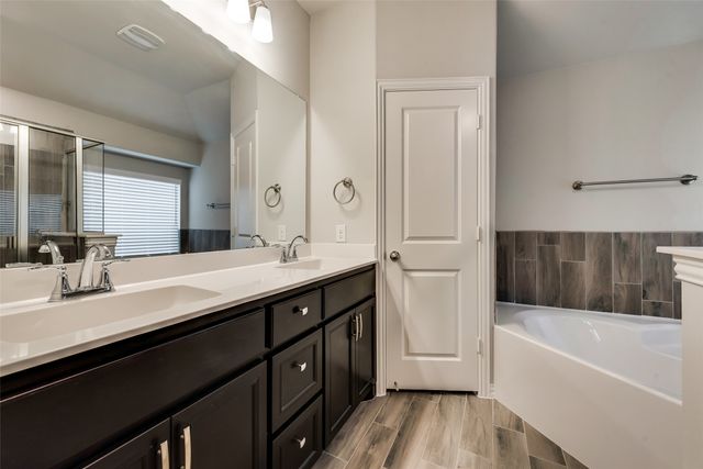 1524 Joy Drive, Carrollton, TX 75007