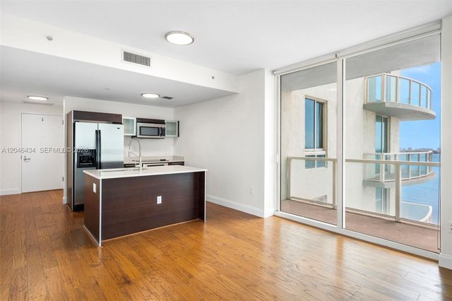 1900 N Bayshore Dr 3503, Miami, FL 33132