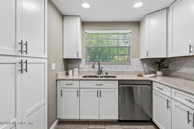 9252 SAN JOSE Boulevard, 903, Jacksonville, FL 32257