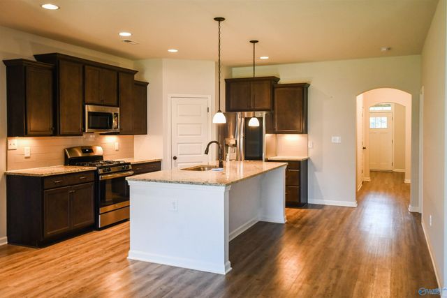 163 Kingswood Drive, Madison, AL 35806