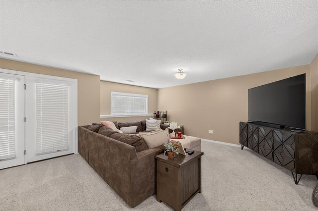 13219 E Glen Creek Ct, Wichita, KS 67230