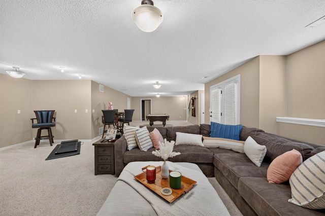 13219 E Glen Creek Ct, Wichita, KS 67230
