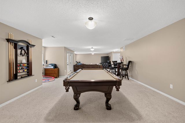 13219 E Glen Creek Ct, Wichita, KS 67230