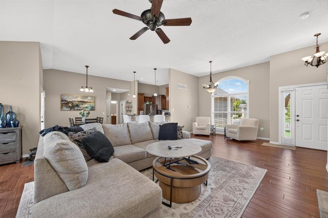 13219 E Glen Creek Ct, Wichita, KS 67230