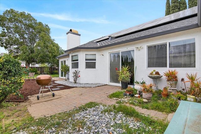 1781 Chandon Way, Oakley, CA 94561