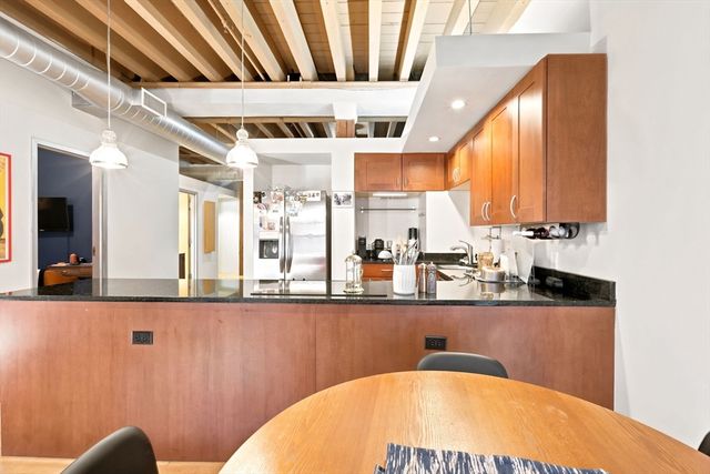 111 Beach St 3B, Boston, MA 02111