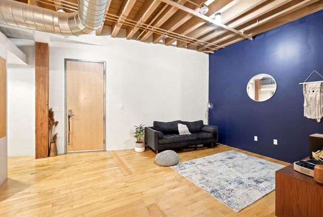 111 Beach St 3B, Boston, MA 02111