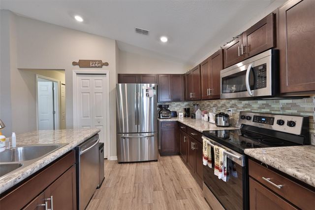 252 CASCARA LANE, Auburndale, FL 33823