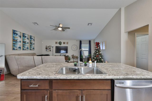 252 CASCARA LANE, Auburndale, FL 33823