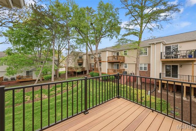 1603 Thrush Terrace, Brentwood, MO 63144