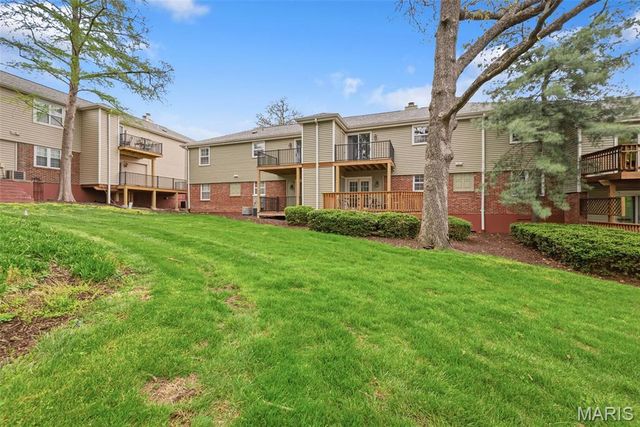 1603 Thrush Terrace, Brentwood, MO 63144